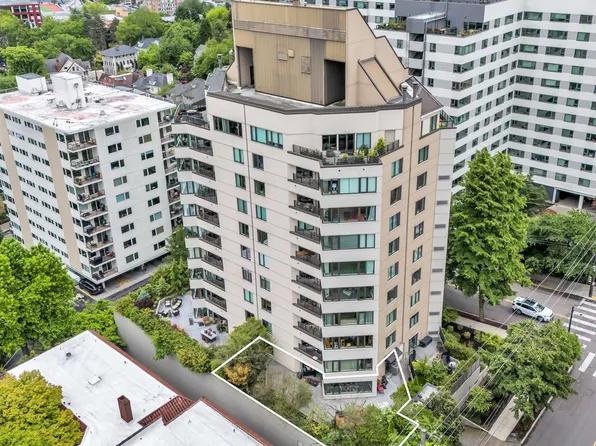 2245 SW Park Pl Unit 1A, Portland, OR 97205