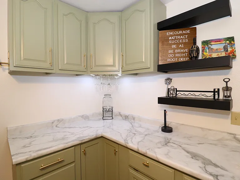 703 Arkansas Ave — Photo 36