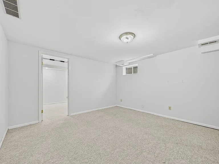 7581 S Downing St — Photo 25