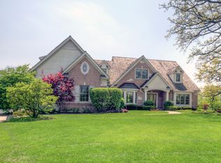 1745 Tallgrass Ln, Lake Forest, IL