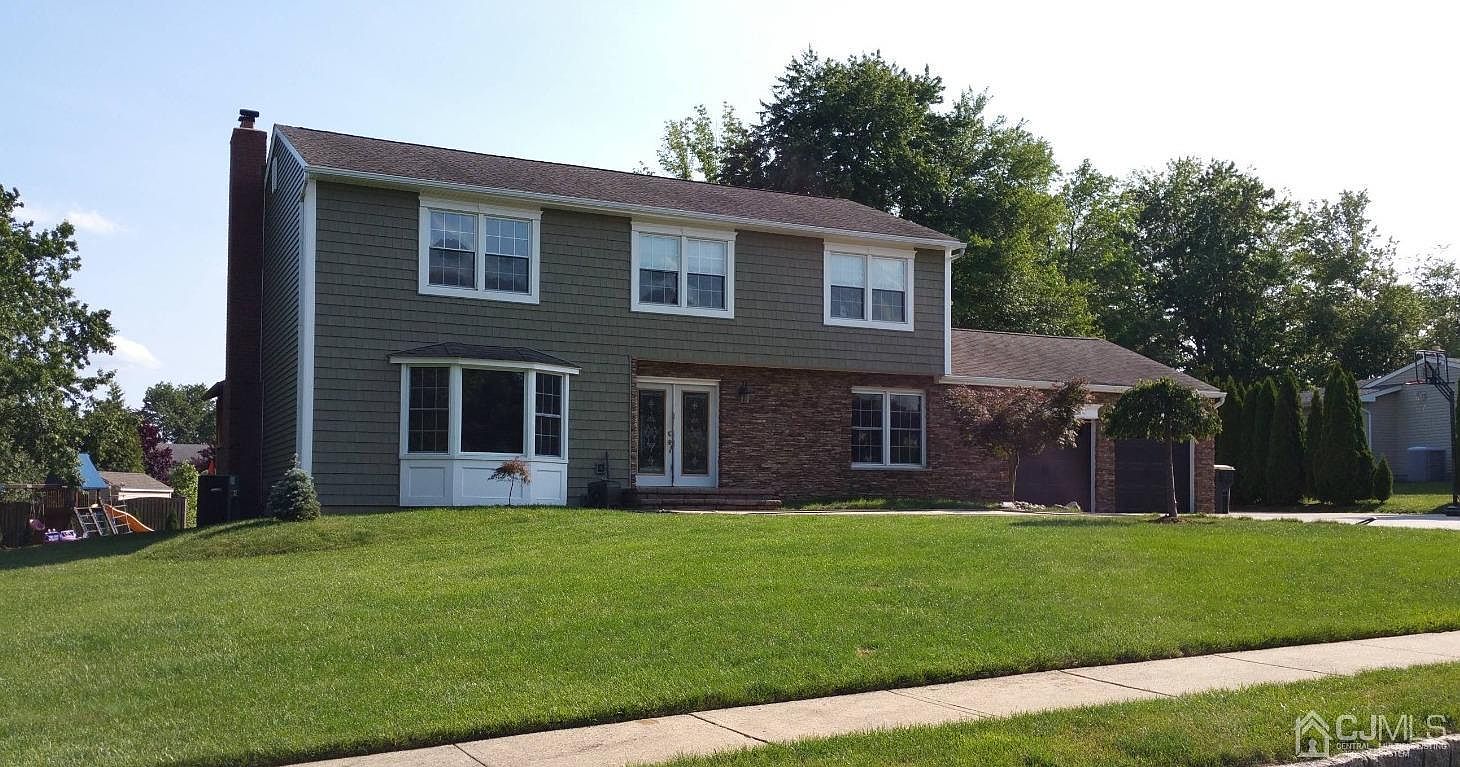 5 Village Dr, Matawan, NJ 07747 MLS 2310115R Zillow