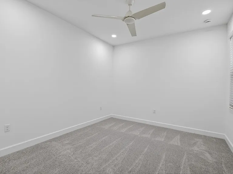 13470 SW Brightside Way — Photo 17