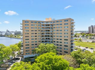 Pembroke Towers, Norfolk, VA 23507