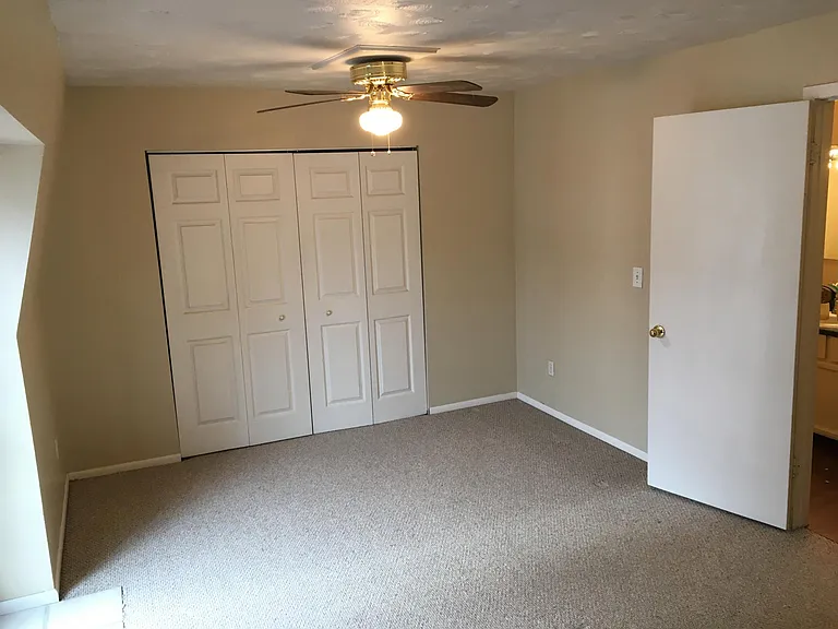 638 E Williamsburg Park Cir — Photo 12