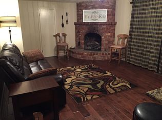 2820 E Crestview St, Springfield, MO 65804