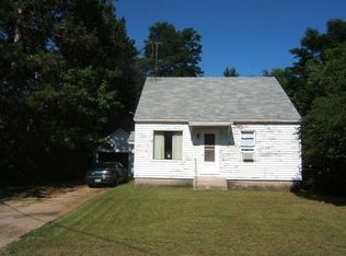 611 S Hamlin St, Shawano, WI 54166