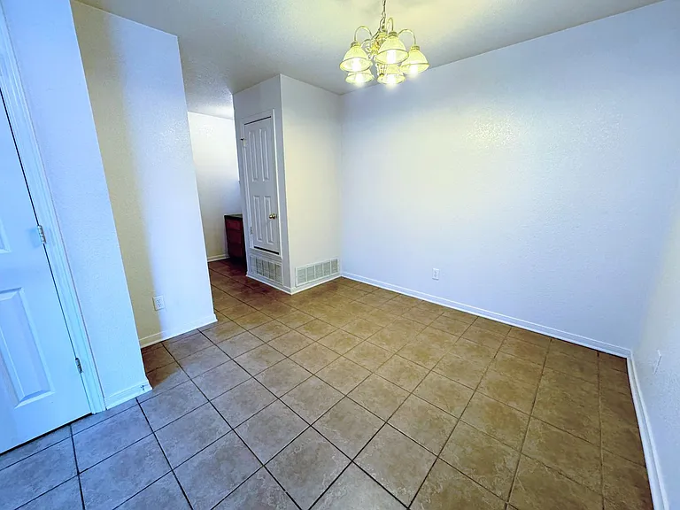 3206 Dannen Court — Photo 4