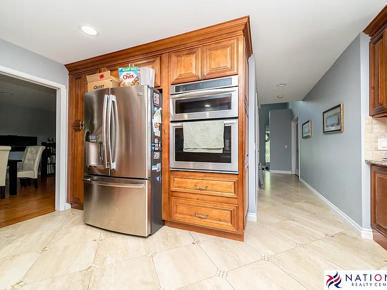 37709 Glengrove Dr — Photo 16