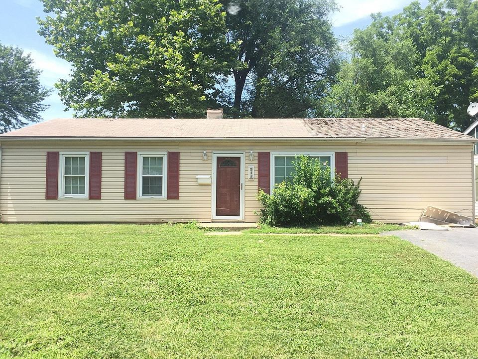 1st image of 513 Saint Dorothy Dr