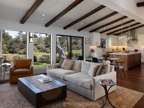 4th image of 2931 Sloat Rd