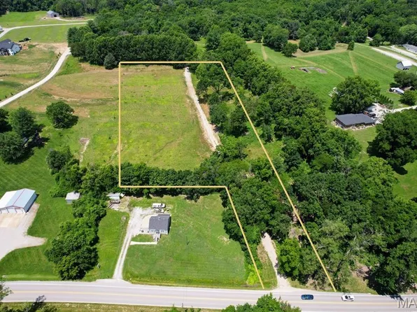 3077 S Highway 94, Defiance, MO 63341