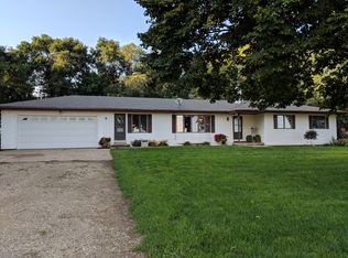 42131 260th St, Remsen, IA 51050