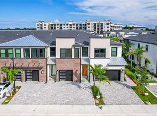 8356 NW 7th Pl, Fort Lauderdale, FL 33324