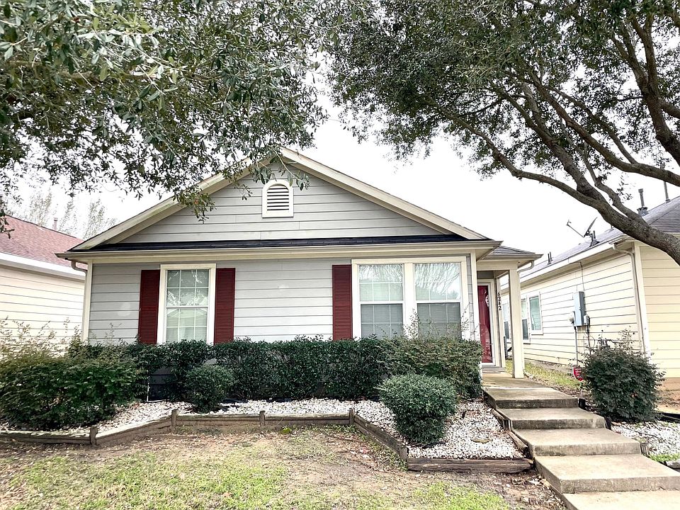 1st image of 6242 Settlers Lake Cir E