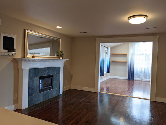 4th image of 13004 NE 95th St #1