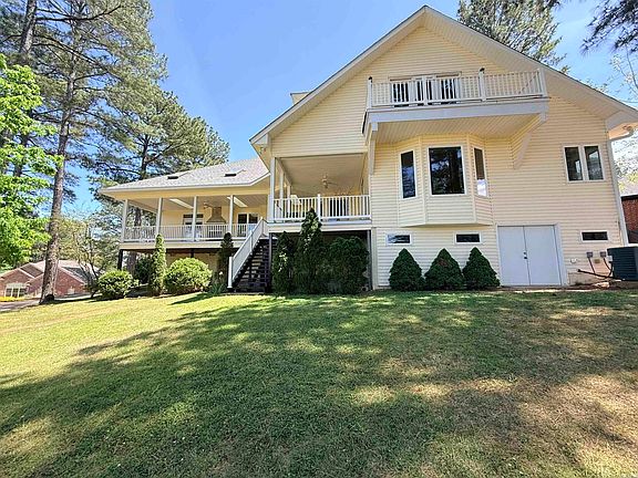 2nd image of 36 Manzanares Dr
