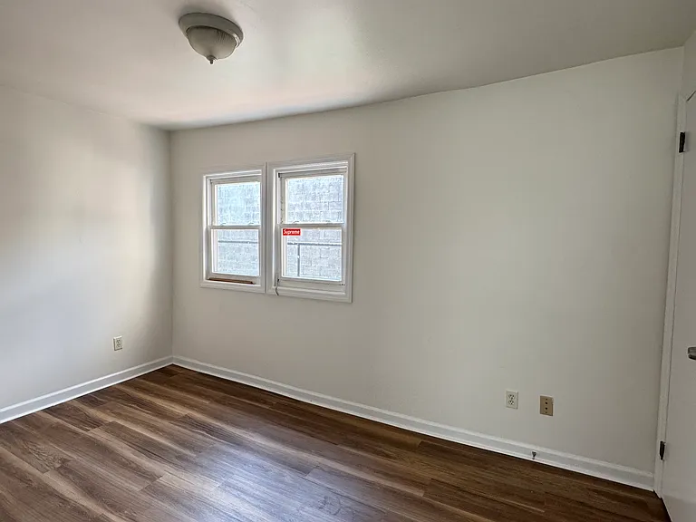 86 Pacific St #2 — Photo 9