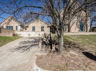 505 Lake Crest Pkwy, Azle, TX 76020
