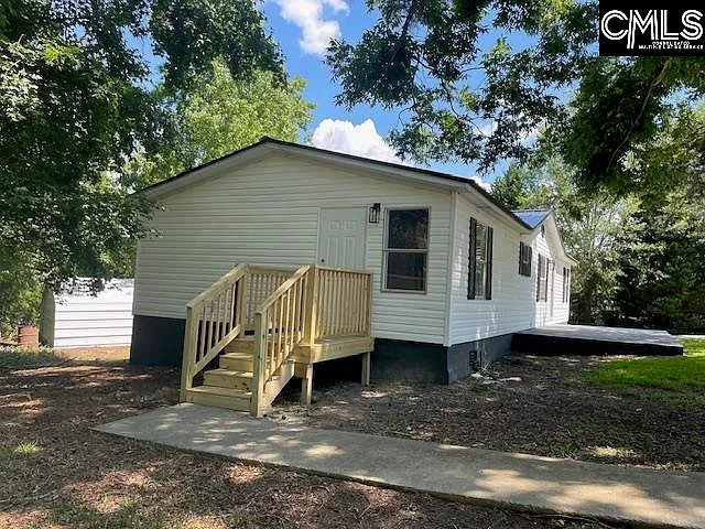 7453 College St — Photo 3