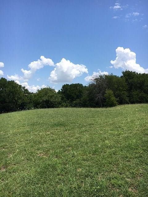 1st image of 6808 Oak Hill Dr