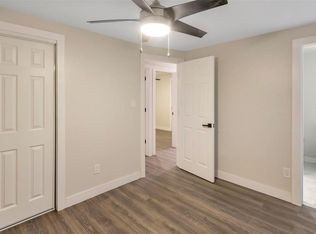 1436 Quail Dr, Petaluma, CA