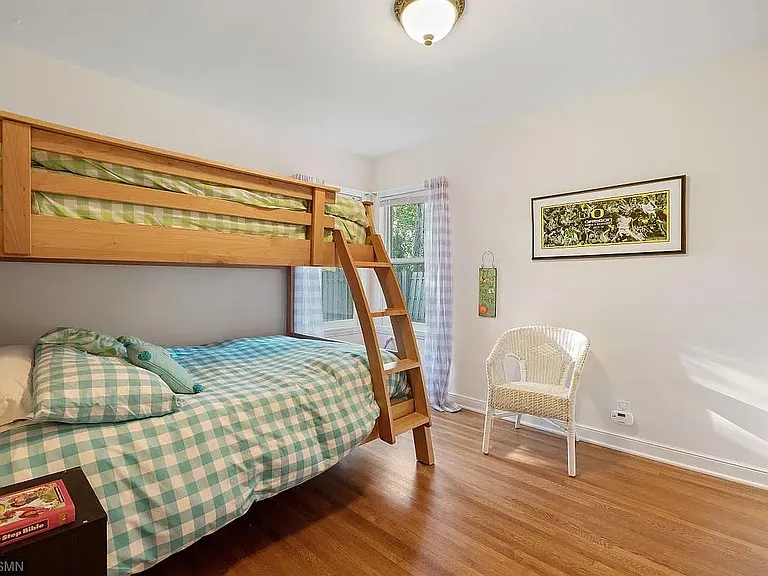 5524 Warwick Pl — Photo 10