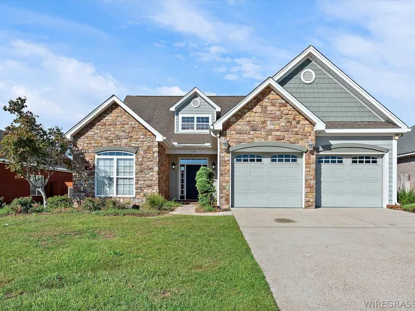 114 Hall Hill Ct, Enterprise, AL 36330
