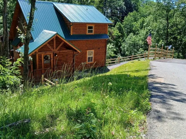 2218 Ridgeland Cir, Sevierville, TN 37862