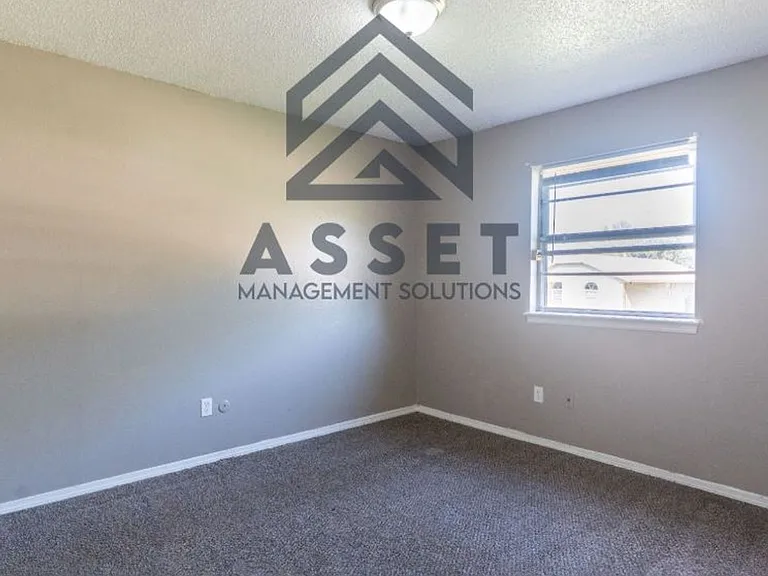 304 W Campbell Dr — Photo 21