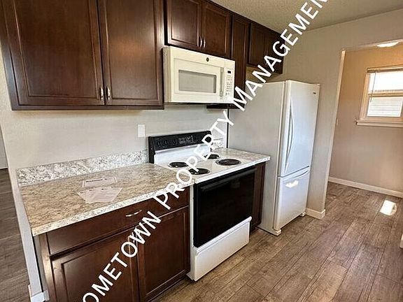 5th image of 1720 Lake Park Dr SW