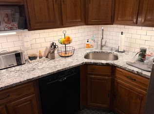 1037 N Damen Ave APT 1, Chicago, IL 60622