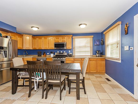3rd image of 13123 W Playfield Dr