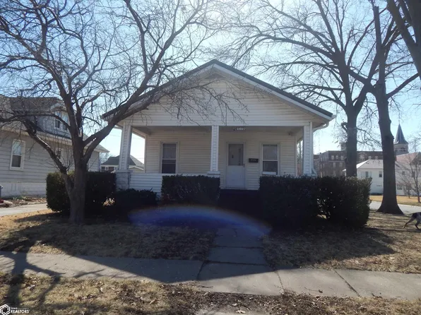 2134 Avenue G, Fort Madison, IA 52627