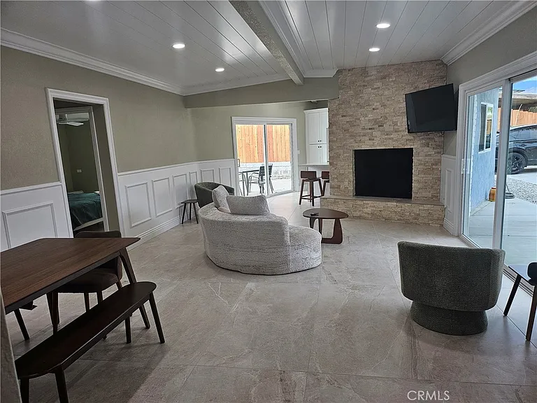 44250 Russell Ln — Photo 22