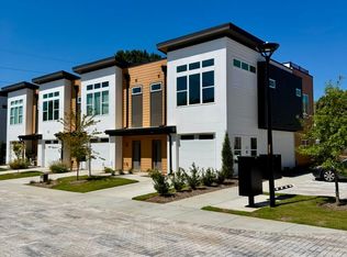 621 Walnut Heights Dr #104, Raleigh, NC 27610