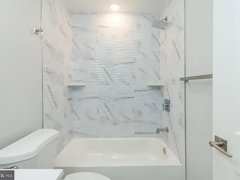 1720 S 22nd St #1 — Photo 23