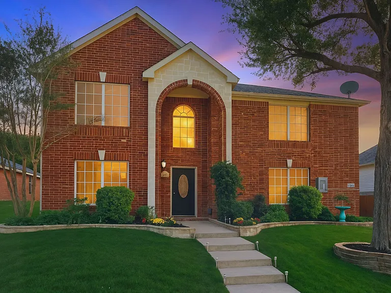 2831 Rosewood Blvd — Photo 45