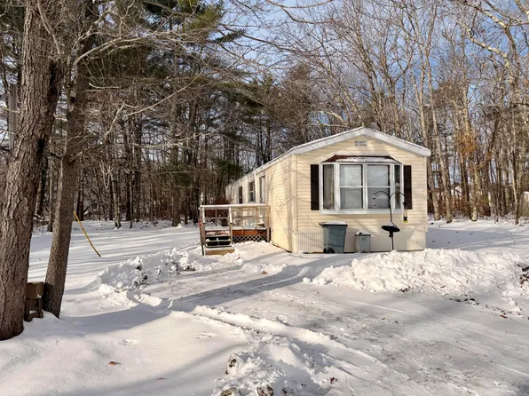 34 Conant Road, Turner, ME 04282