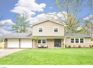 555 Pebble Beach Dr, Akron, OH 44333