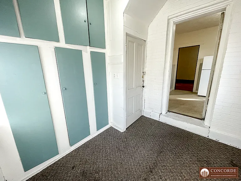 1129 Plum St — Photo 12