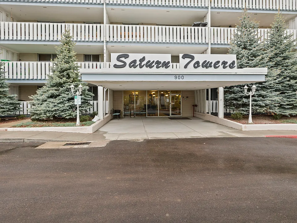 900 Saturn Dr #807