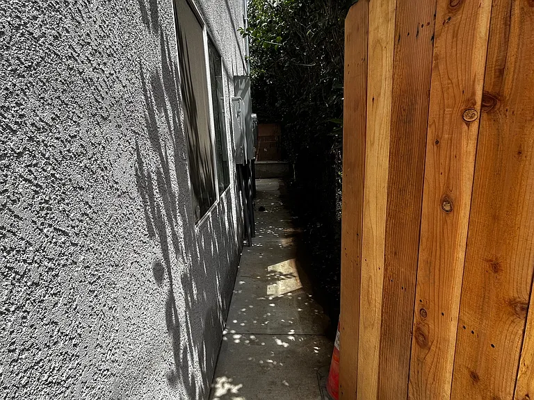 SIDE ENTRANCE