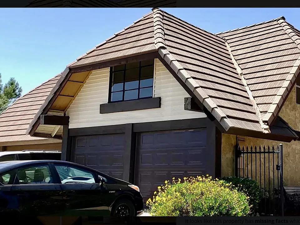 22719 Garzota Dr