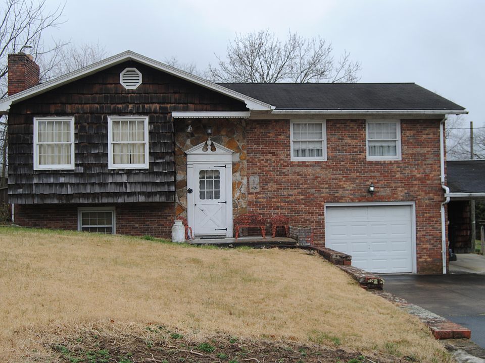 1st image of 1304 Sherwood Pl