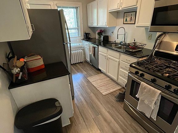 5th image of 3852 Grand Ave S APT 4