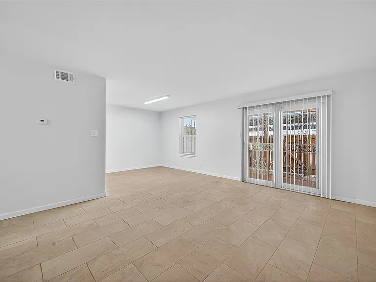 6201 Ranchester Dr #29 — Photo 6