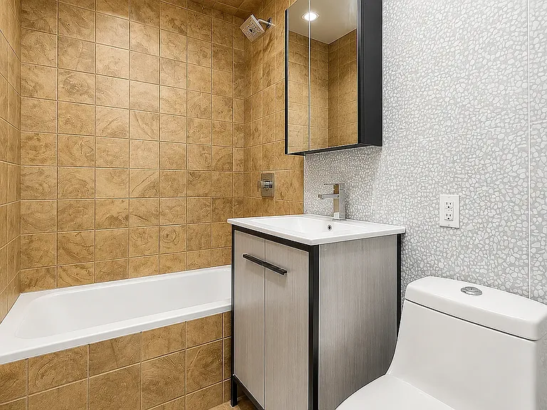 11 Devoe St #1A — Photo 6