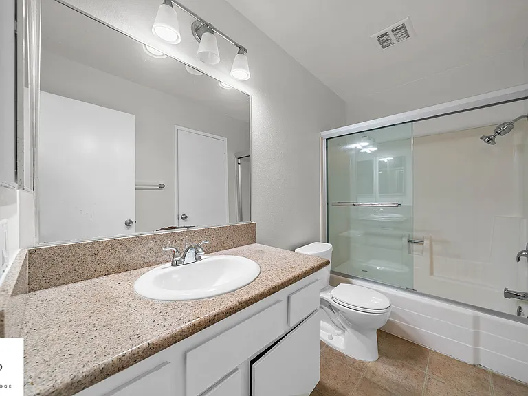 23640 Monument Canyon Dr #C — Photo 5