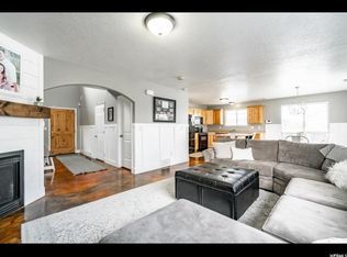 32 W 1675 N, Layton, UT 84041