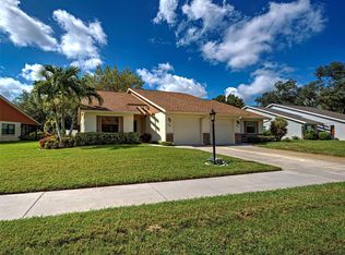 406 Pendleton Dr, Venice, FL 34292